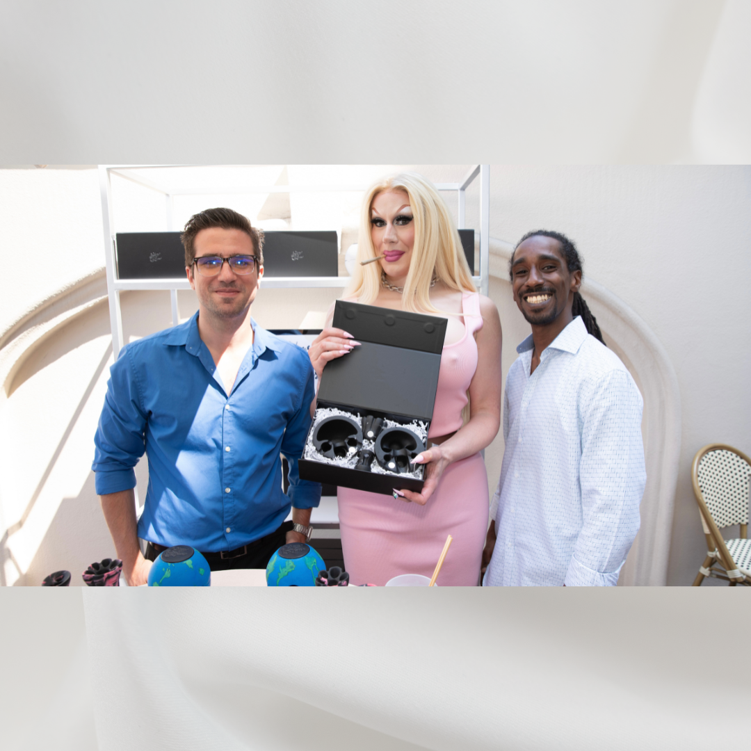 Jimbo with Douser Gift Set at Emmys