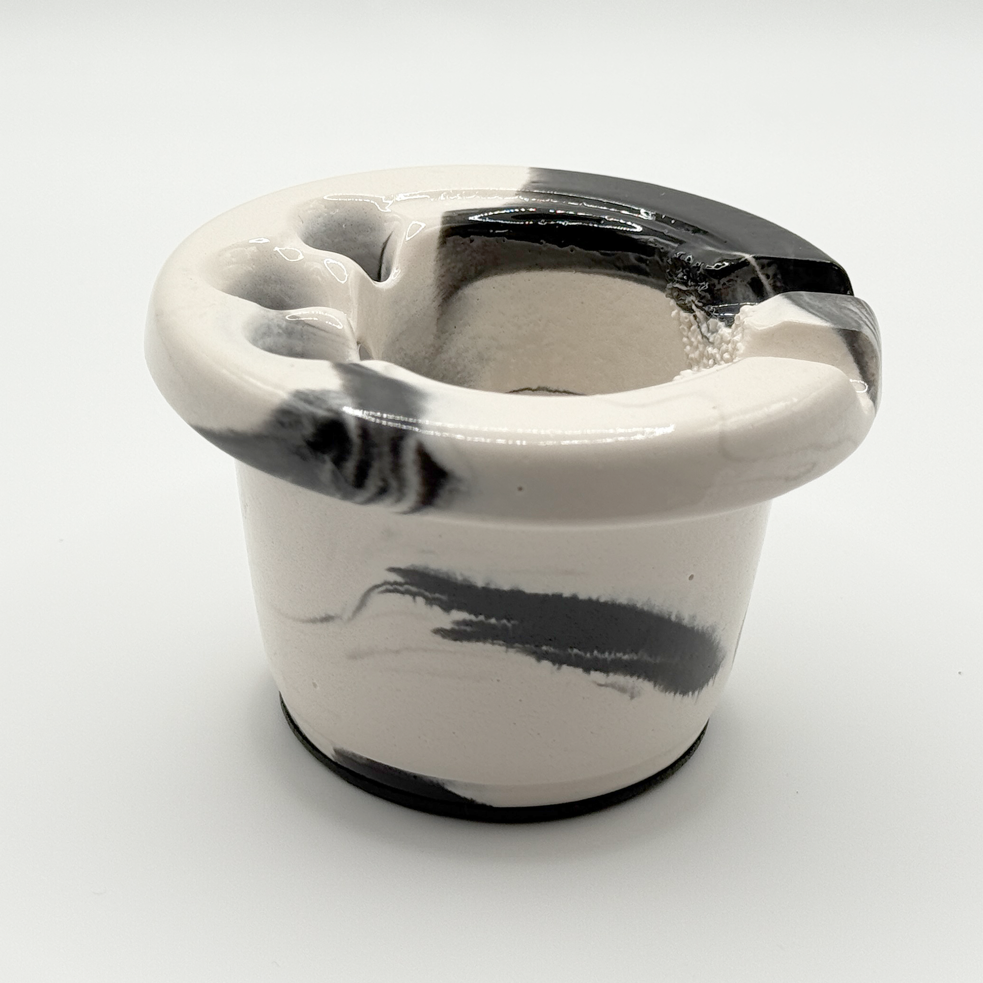 Snow Canna Caddy Douser - Ashtray Reimagined