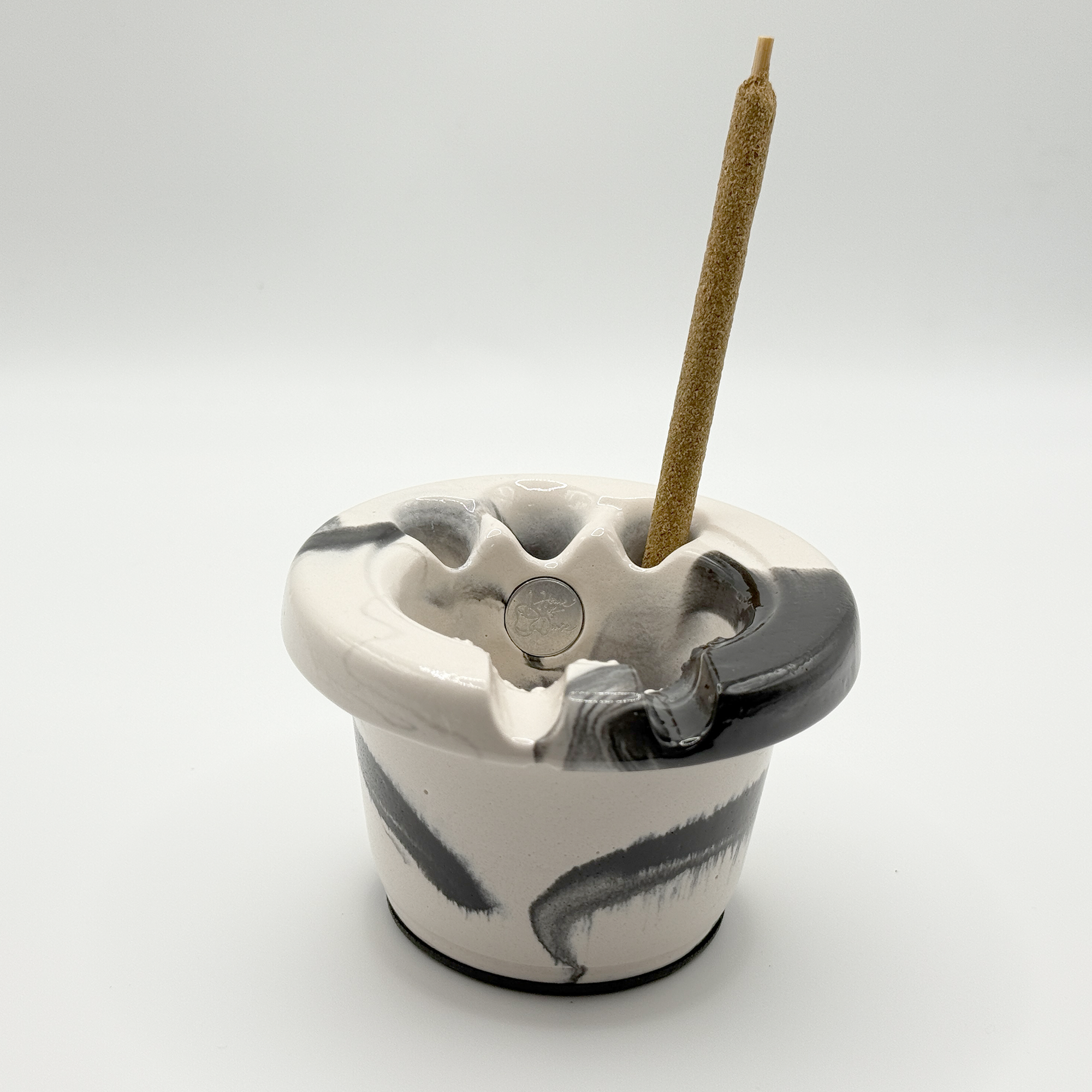 Snow Canna Caddy Douser - Ashtray Reimagined